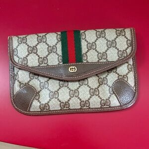 Authentic Gucci pouchette Bag